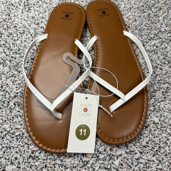 Shade & Shore Women's White Flip Flop Sandals Size 11 Casual Summer - Picture 1 of 2